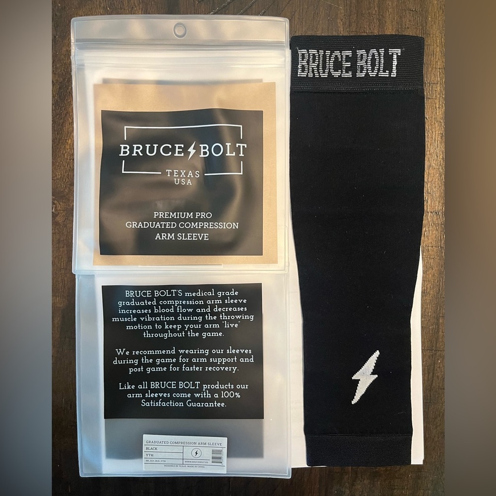 COPY - 1 Bruce Bolt Black Graduated Compression Premium Arm Sleeve - Youth Small